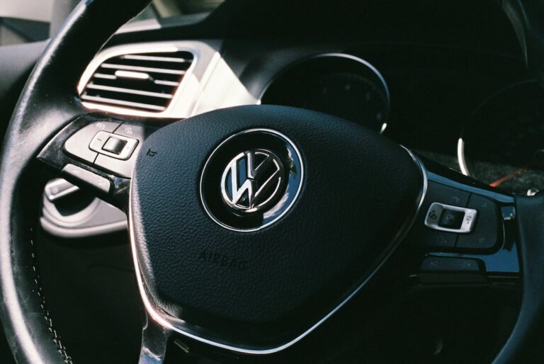 The Impact of Driving Habits on Your Volkswagen Golf MPG